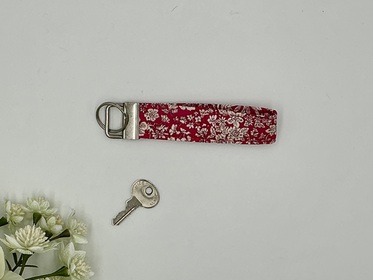 Liberty Floral Fabric Key Fob, Bright Pink & White